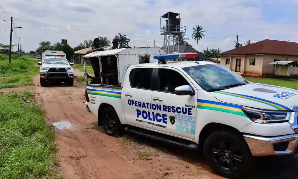 Edo Police in Iyanomo