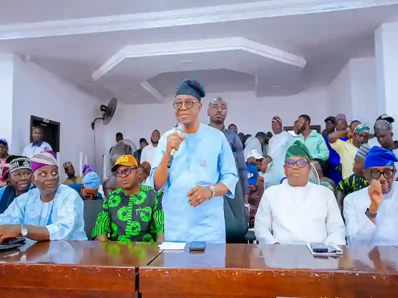 Oyetola